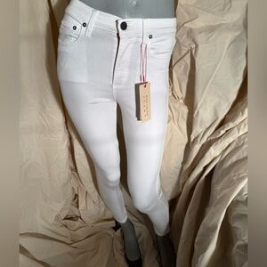 Alice + Olivia White Skinny Jeans
